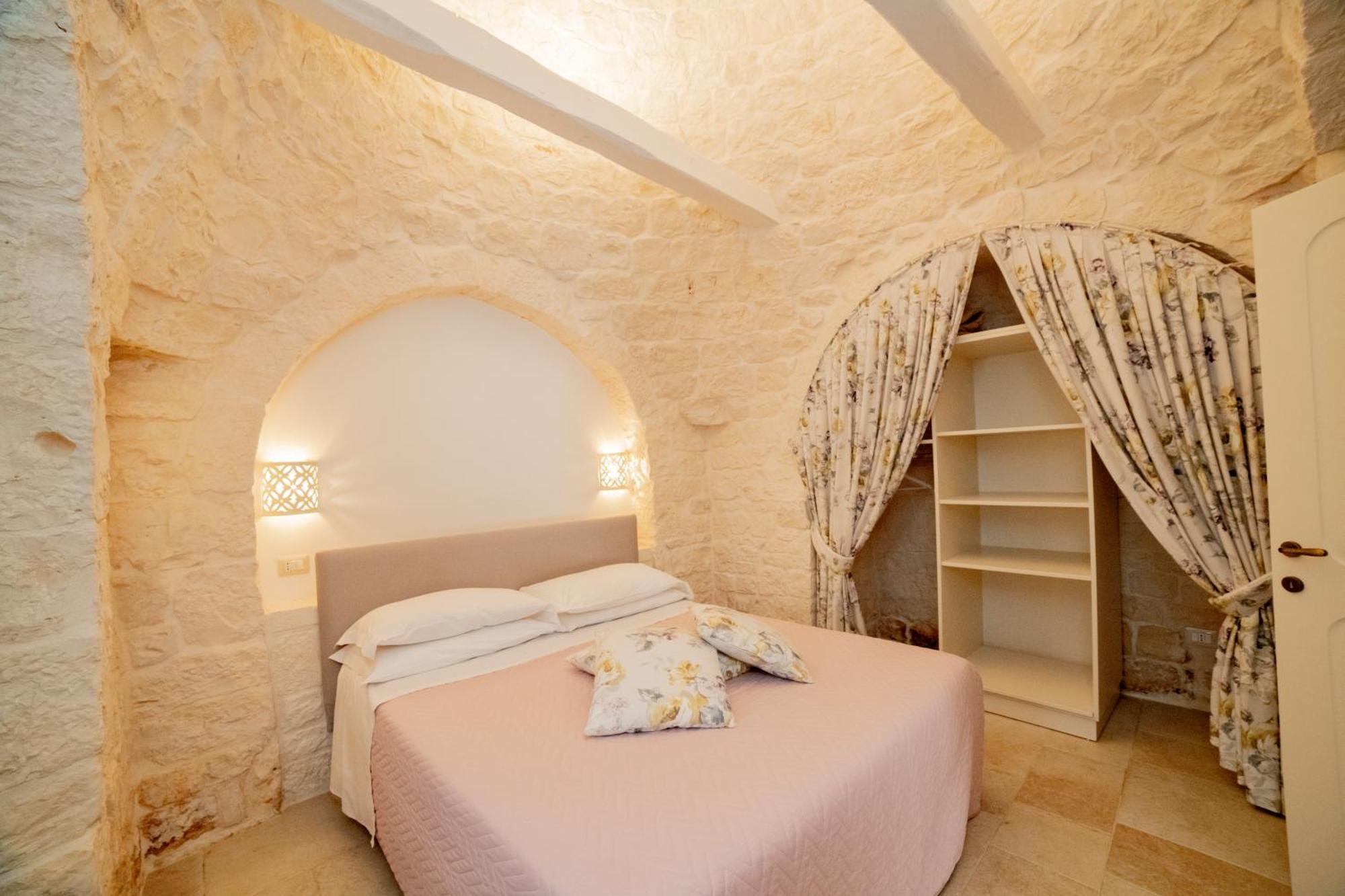 洛科罗通多Trulli Arco Antico别墅 外观 照片