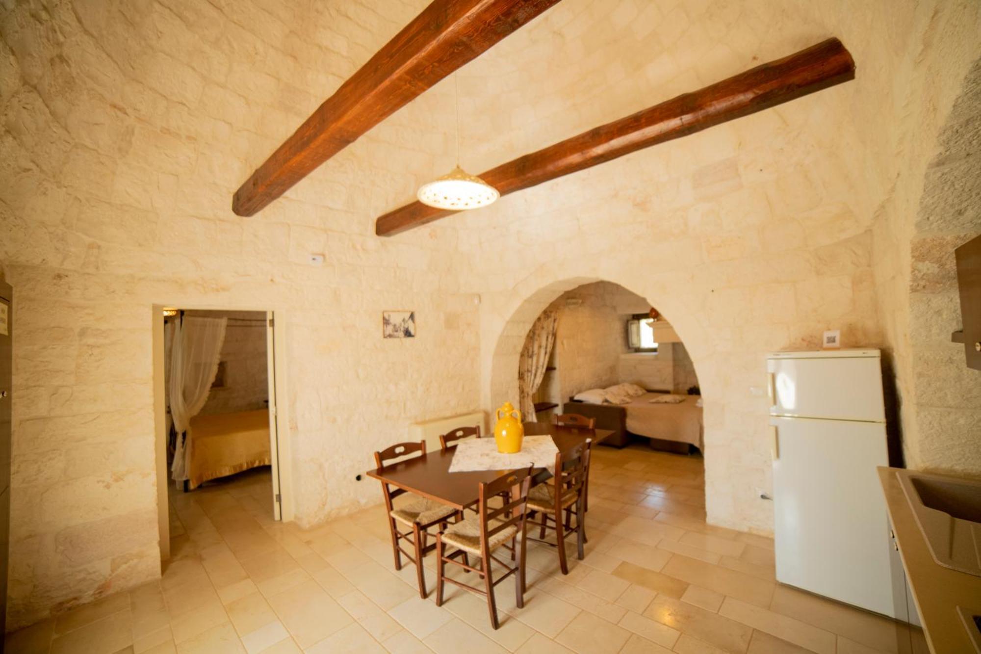 洛科罗通多Trulli Arco Antico别墅 外观 照片